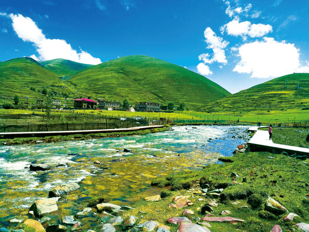 扶贫日 | 宁夏同心县:越是吃劲的时候,越是要响鼓重锤