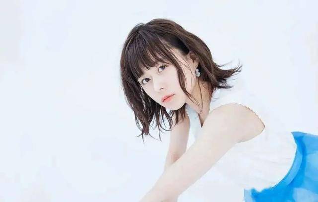前乃木坂成员佐佐木琴子宣布,正式成为声优_手机搜狐网