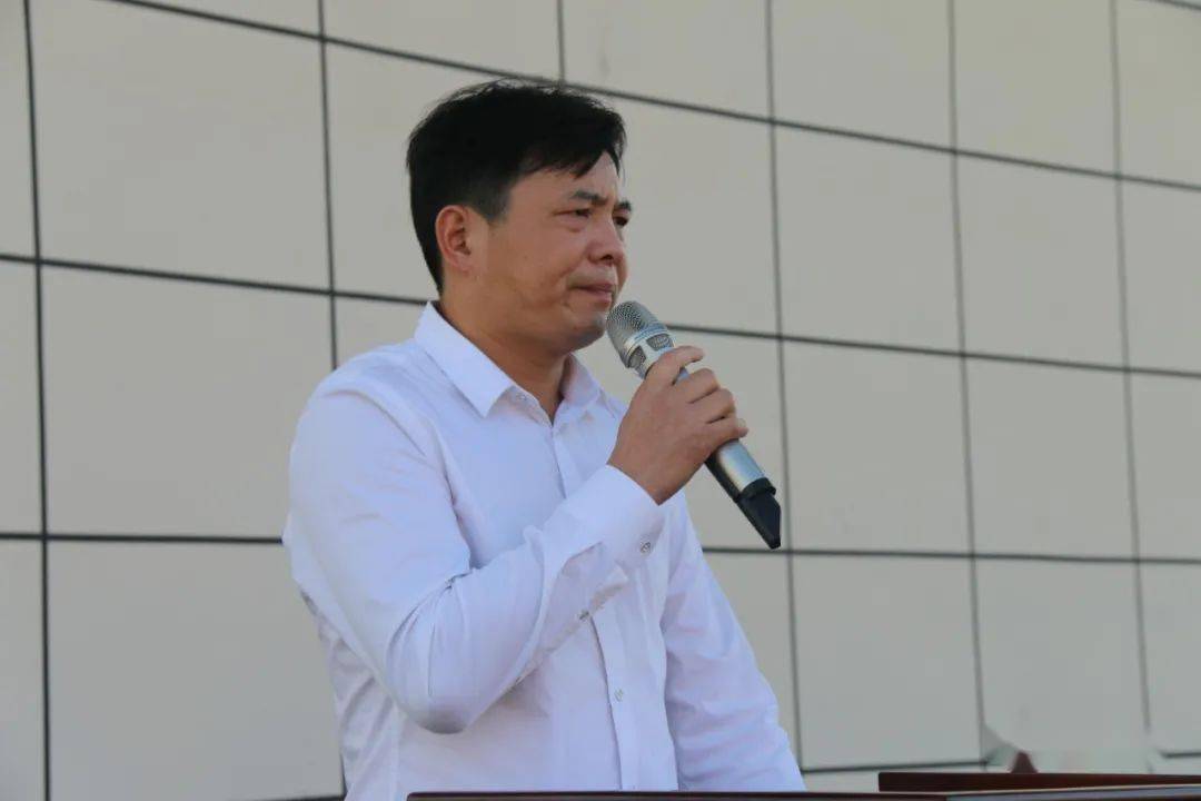 高安三中文端校区高三年级举行开学典礼!_手机搜狐网