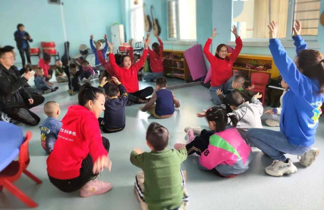 舞绘星声为灵星自闭症儿童插上艺术的翅膀