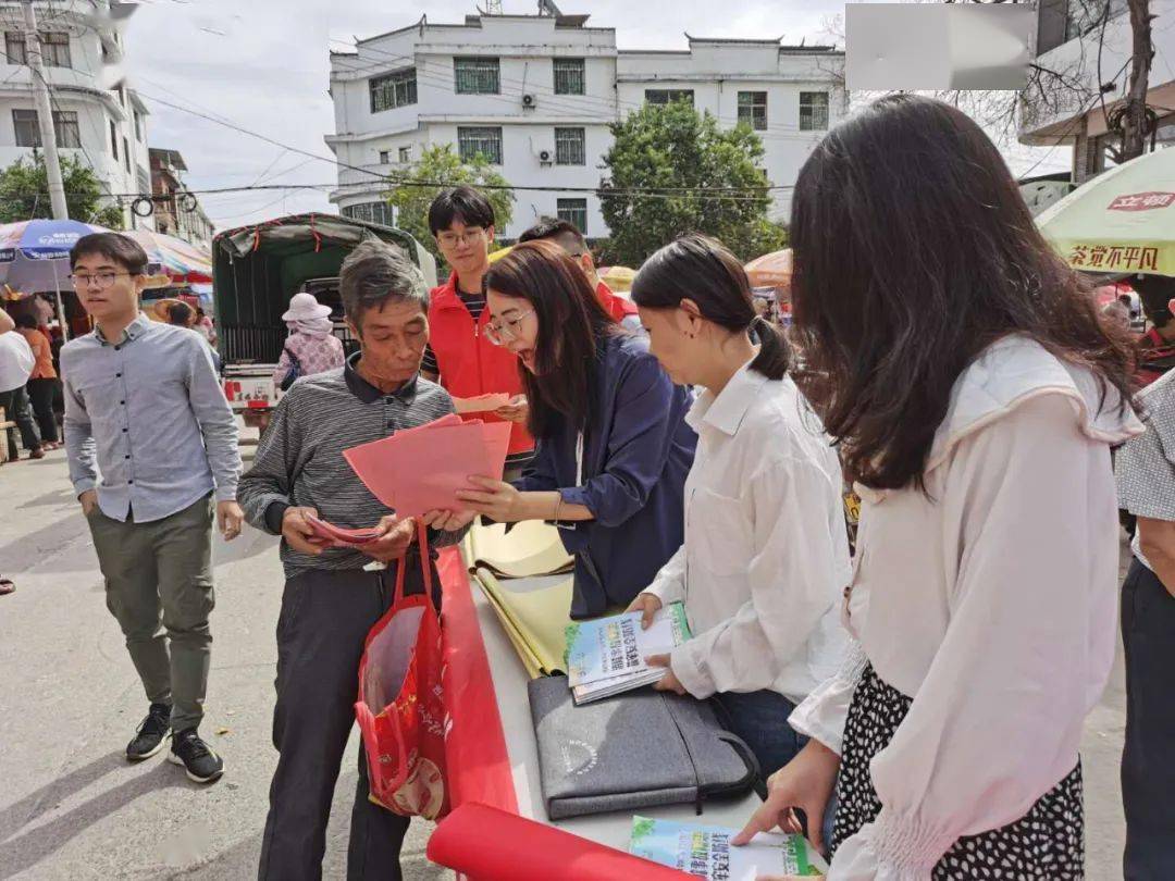 禁毒宣傳三洲鎮塗坊鎮結合圩天開展禁毒宣傳活動