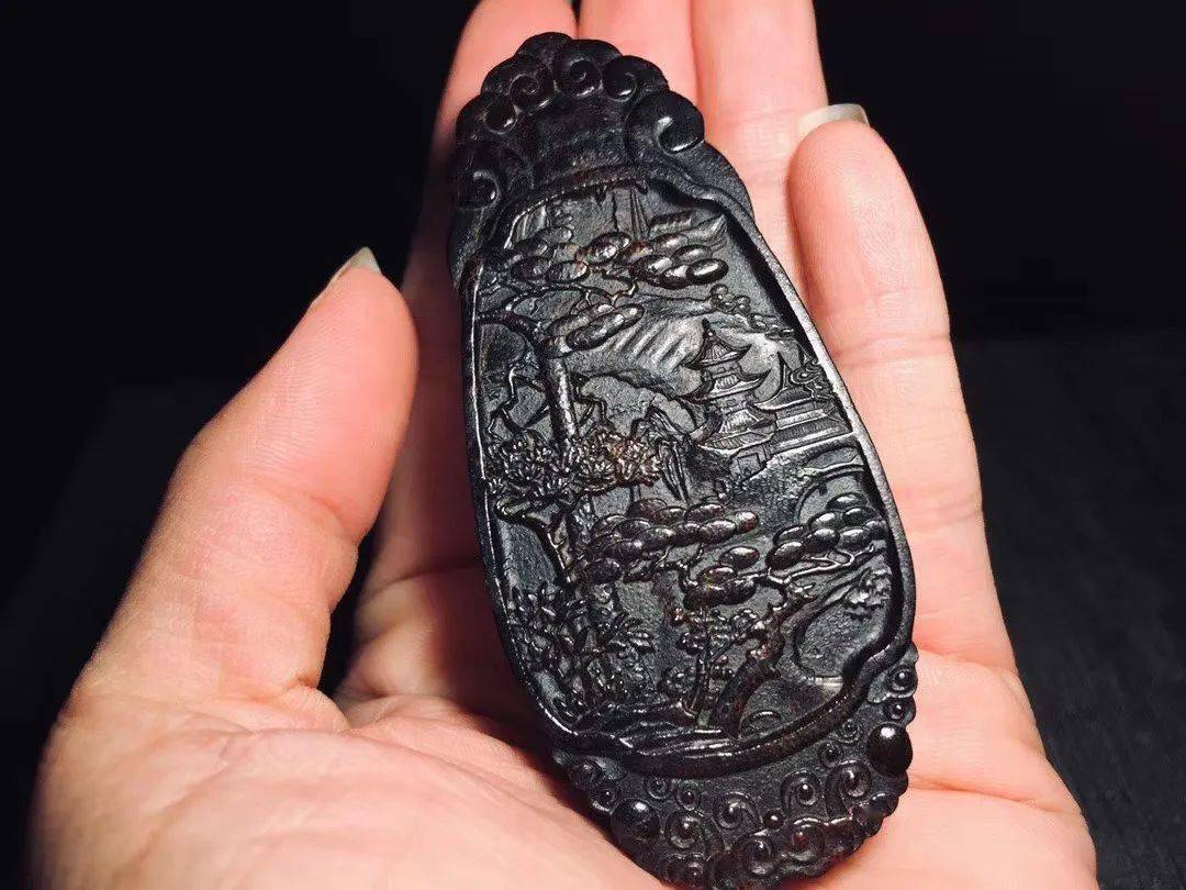 100件罕见的披毛犀角收藏品欣赏你最喜欢哪件