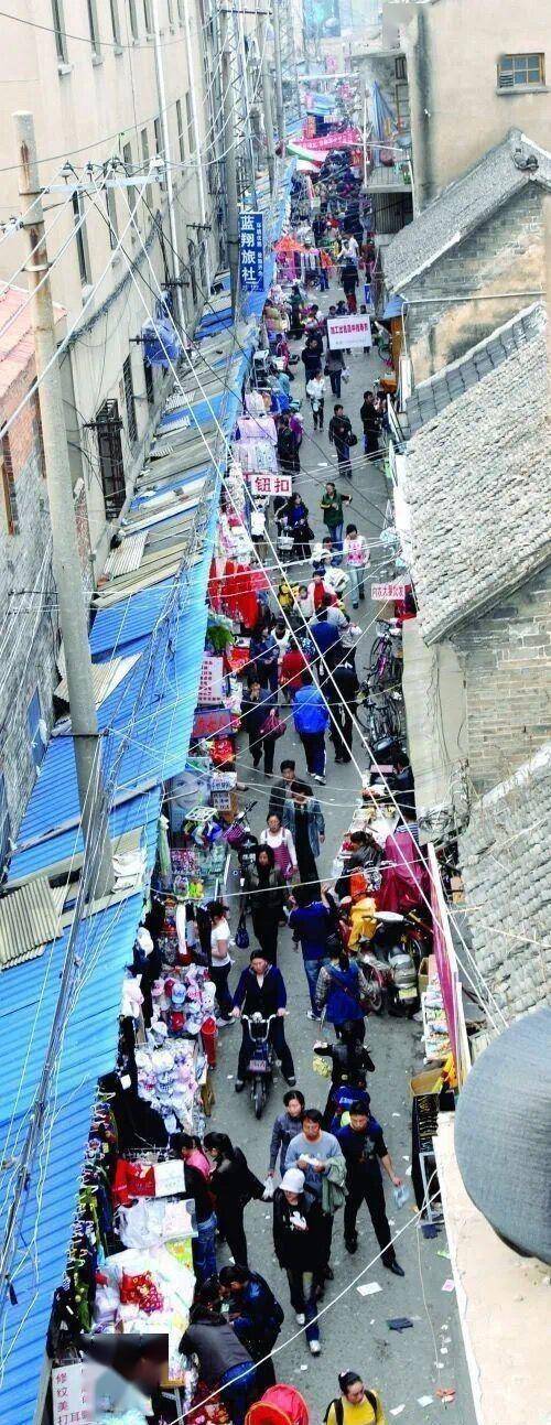 曾是原宿迁县府衙所在之处,东大街犹如宿迁的"清明