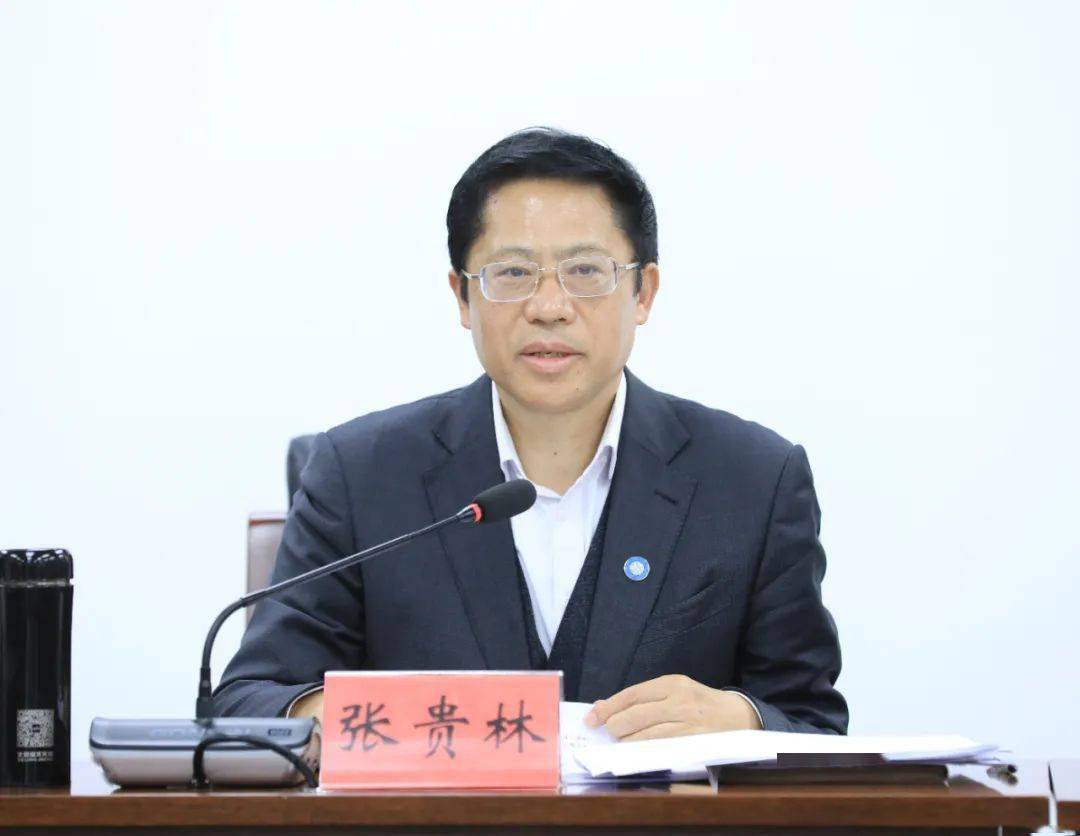 市国资委党委委员,驻委纪检监察组组长 黄晓文市国资委二级巡视员