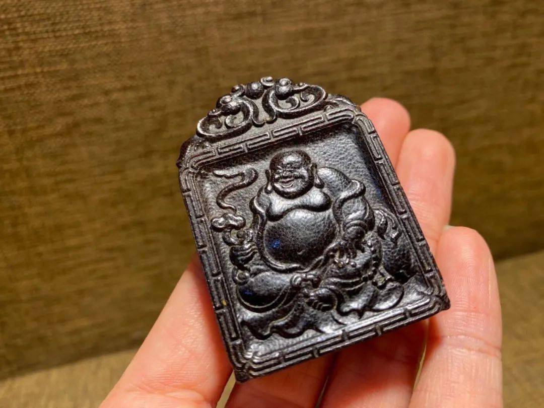 100件罕见的披毛犀角收藏品欣赏你最喜欢哪件