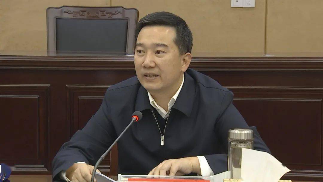 政府系统召开党风廉政建设暨集体廉政谈话会