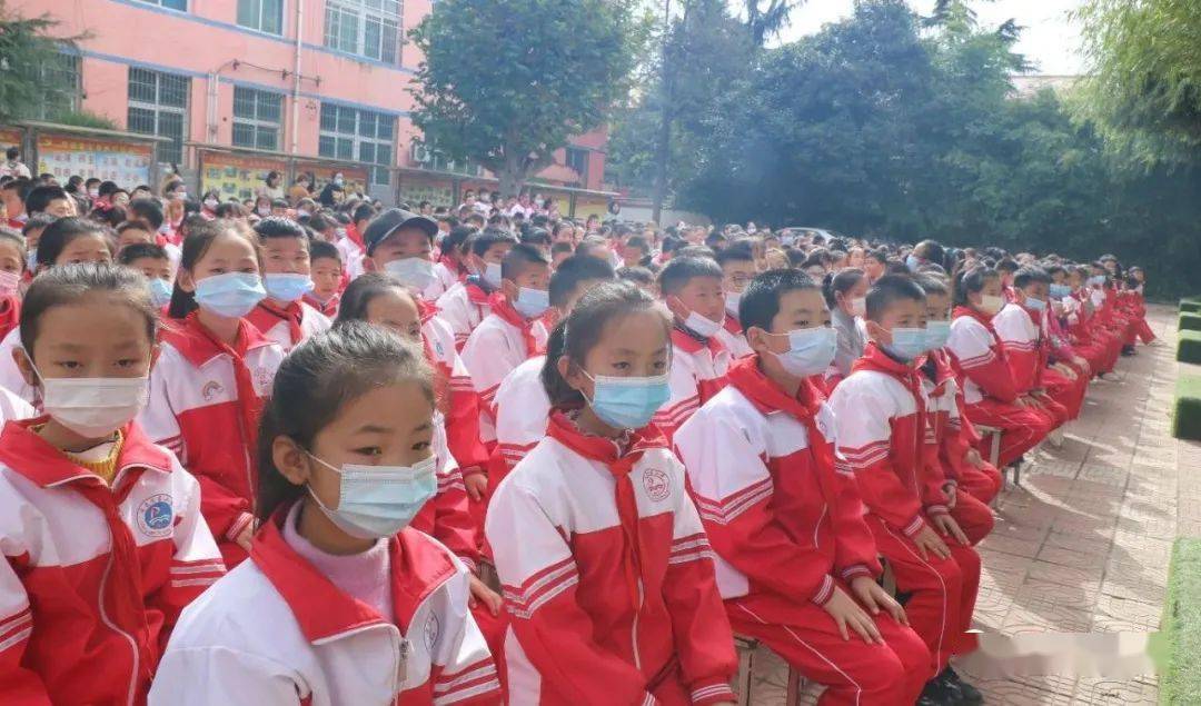 【校园安全】安全知识进校园,平安健康带回家——记成县河东小学法治