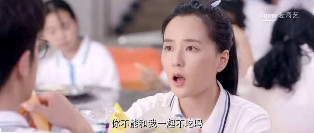 赵小雨是这么描述生理期感受的——你喝了十瓶凉水,还得再跑十公里,正