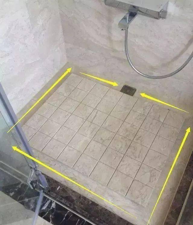 老师傅透露现在有钱人淋浴房都兴这种设计比装挡水条好十倍