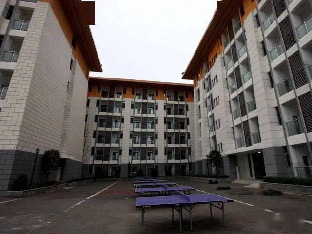 达川中学三里校区看了都说好