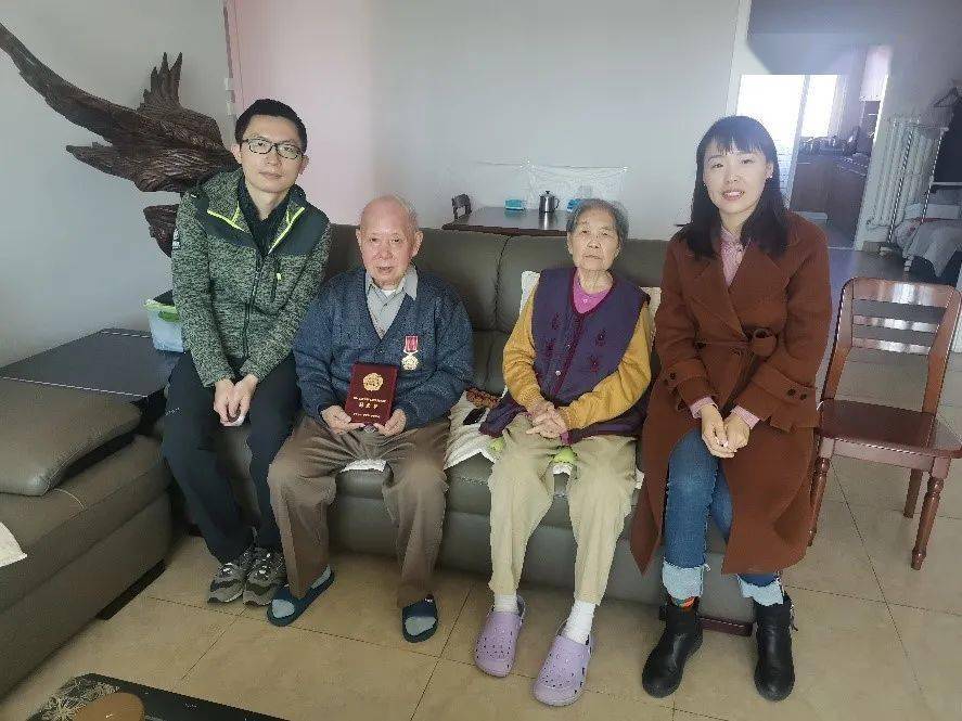 北京积水潭医院、平谷区号贩子代挂，加客服微信咨询的简单介绍