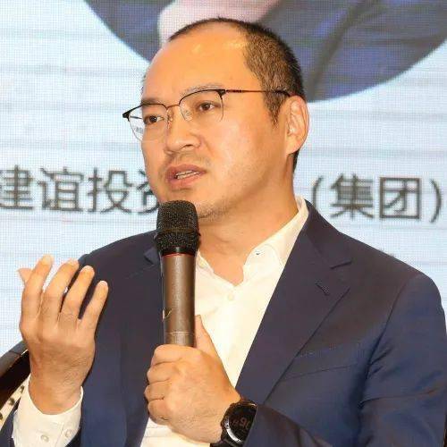 集团)有限公司董事长张鸣万科·珠海采筑电子商务有限公司运营总监闵