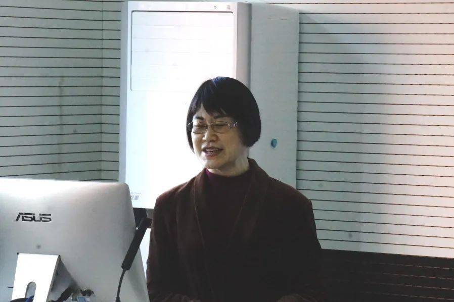 慎始入微渐臻佳境记未来学校群体课题启动会