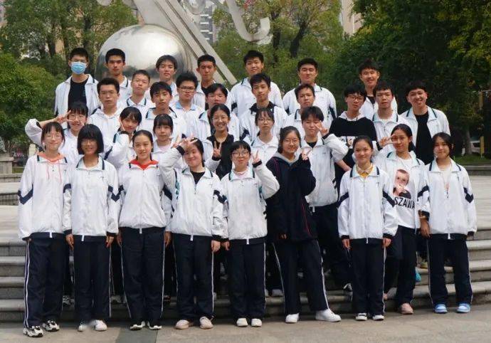 花季最终的成就源自最初青涩的努力武汉一中2020届学生会起航