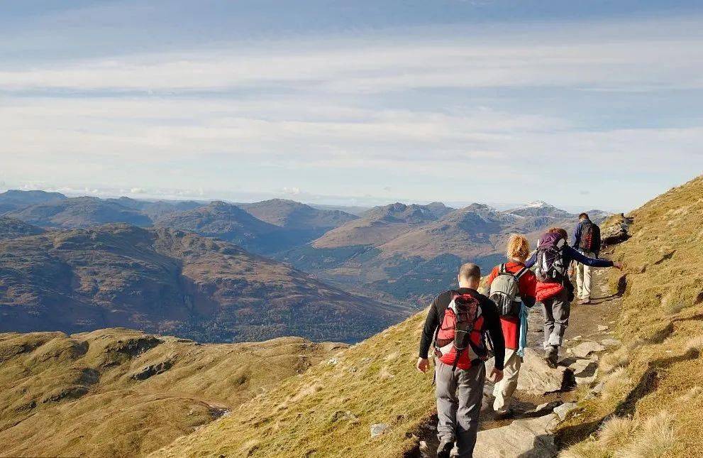 秋天，户外运动正当时！-搜狐大视野-搜狐新闻