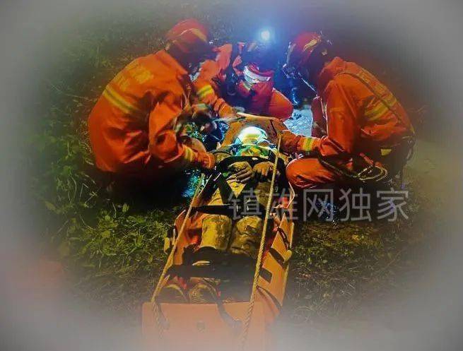 昨晚比16岁男孩跳南大桥更震惊的事发生了