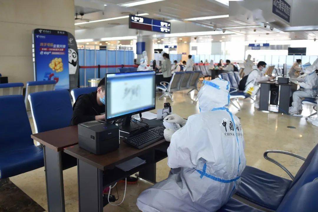 作为全国航空"第四城",成都双流国际机场开通国际(地区)航线128条