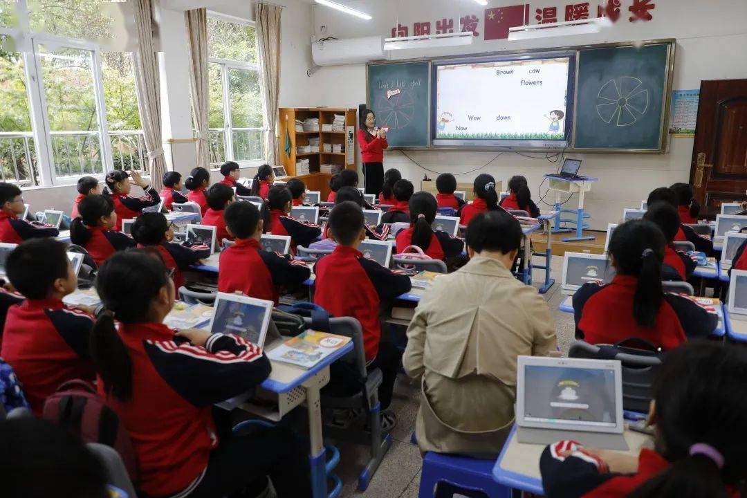 义蓬一小打造"温暖课堂"助推教学改革新突破