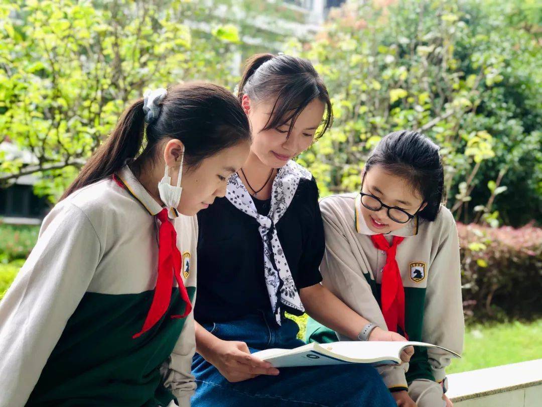 新成长漫笔742 | 赵红:做学生成长的引路人