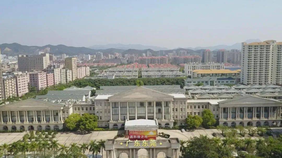 【会议】东阳光集团第八届董事会第二次会议在宜都基地召开