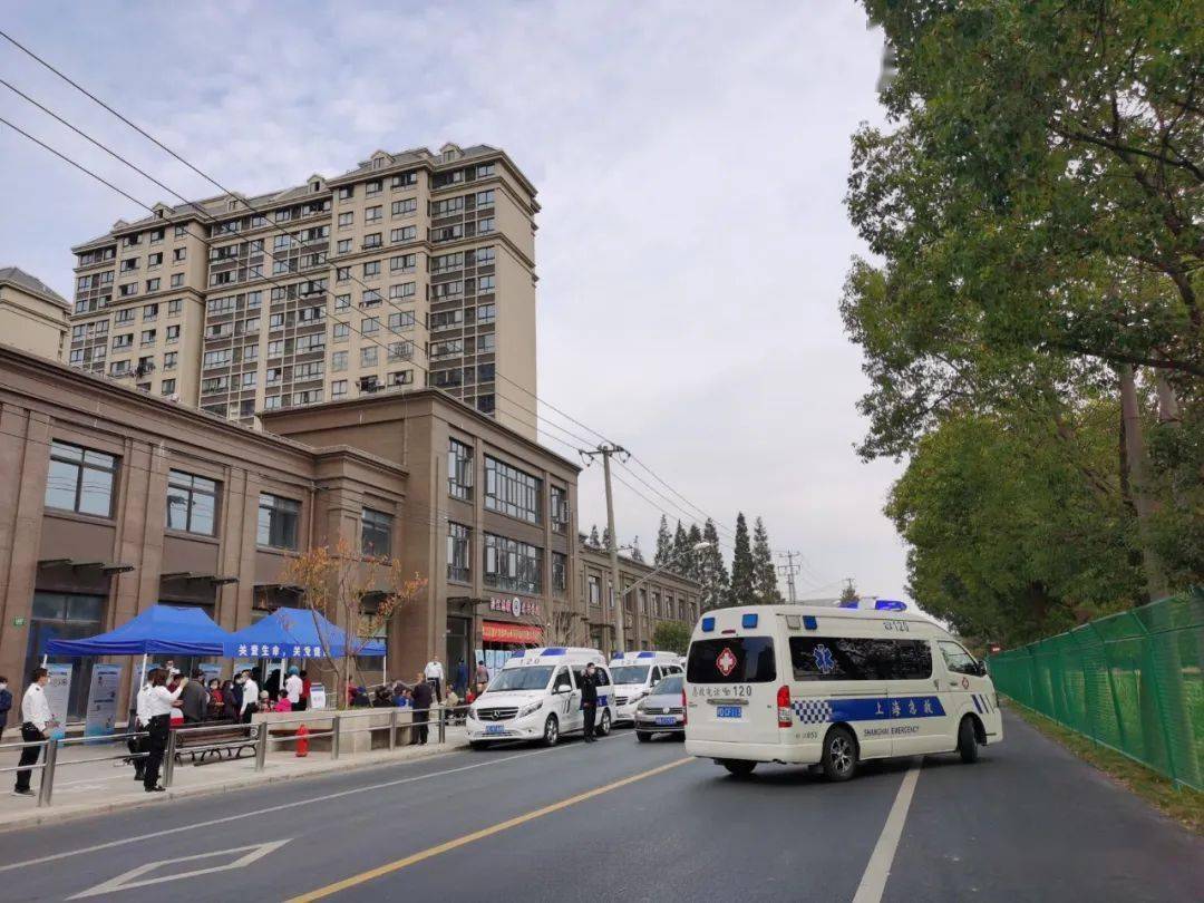 "永丰街道办事处副主任朱琦说,仅分站周边的永丰苑,谷水佳苑,玉阳苑3