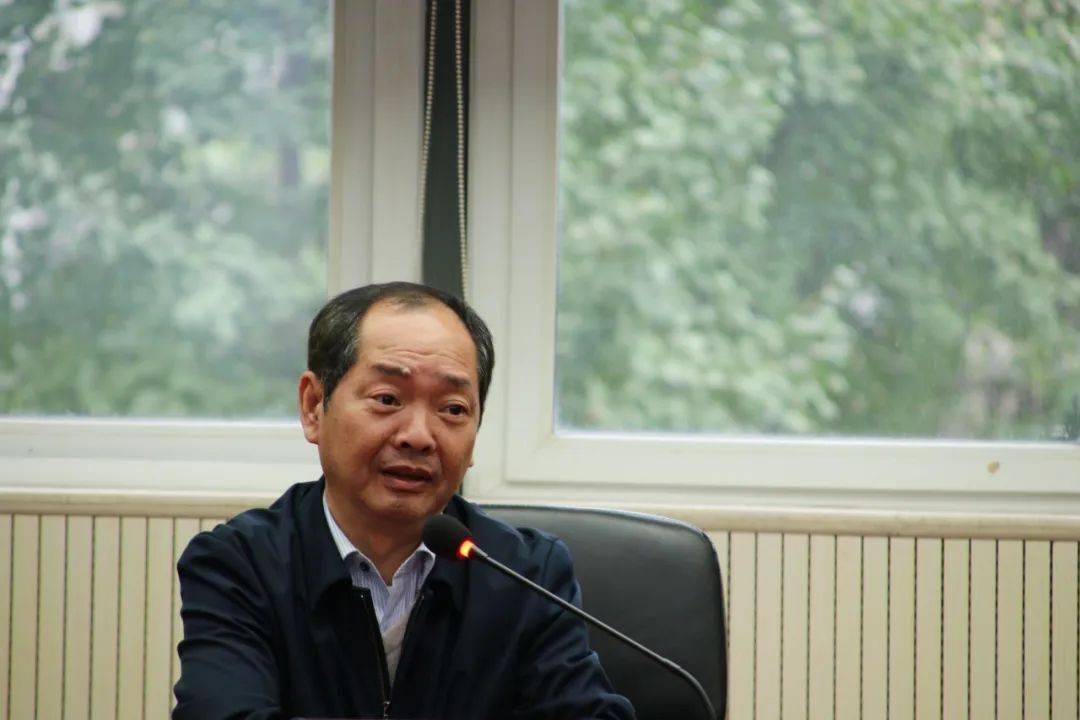 (李自力)