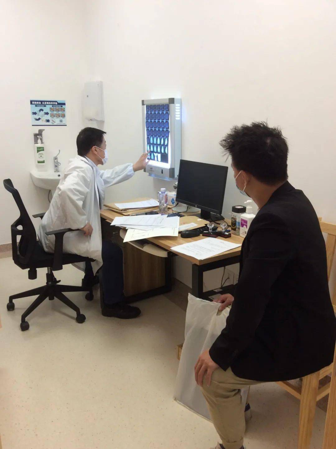 鉴定场地扩大后,全面落实一人一诊室制度,更好地保护被鉴定人的医私