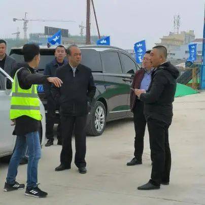 山西一建党委书记董事长澹台印玉一行到十一分公司尚东郡项目调研指导