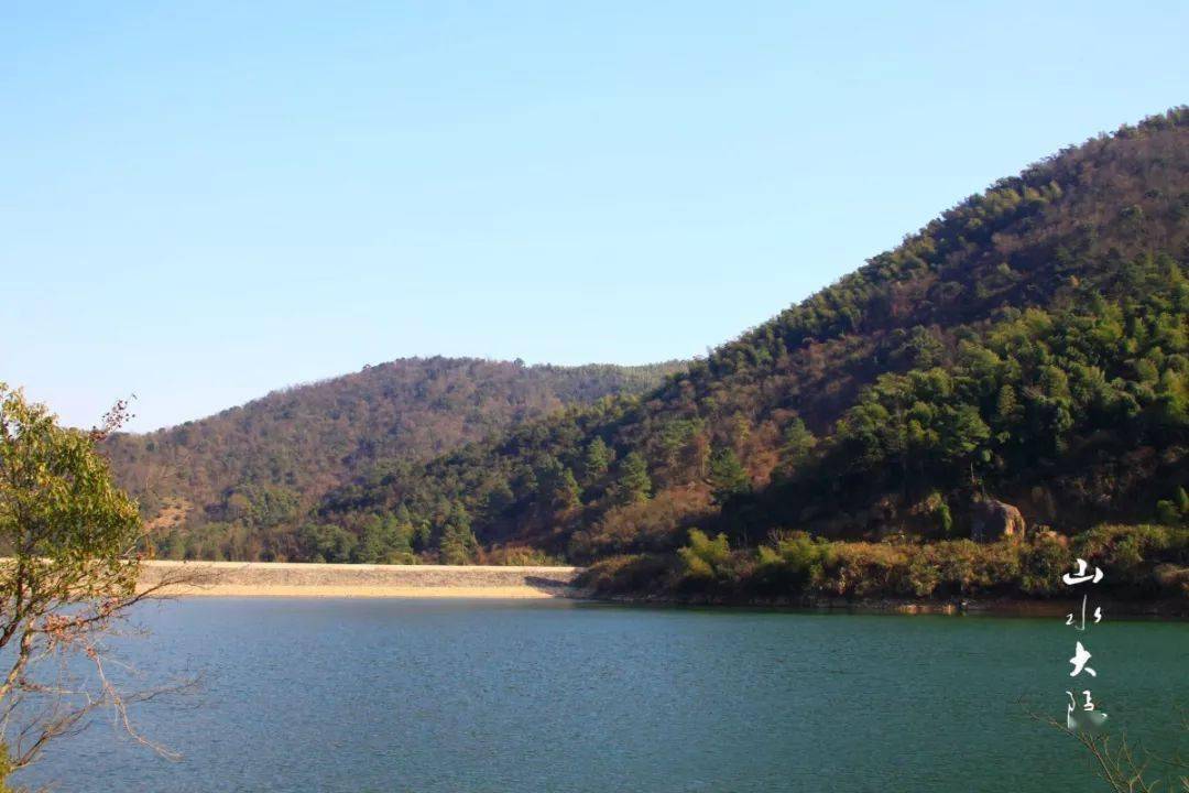 那花那草那古道那溪那潭那水庫深秋了相約爬山去吧