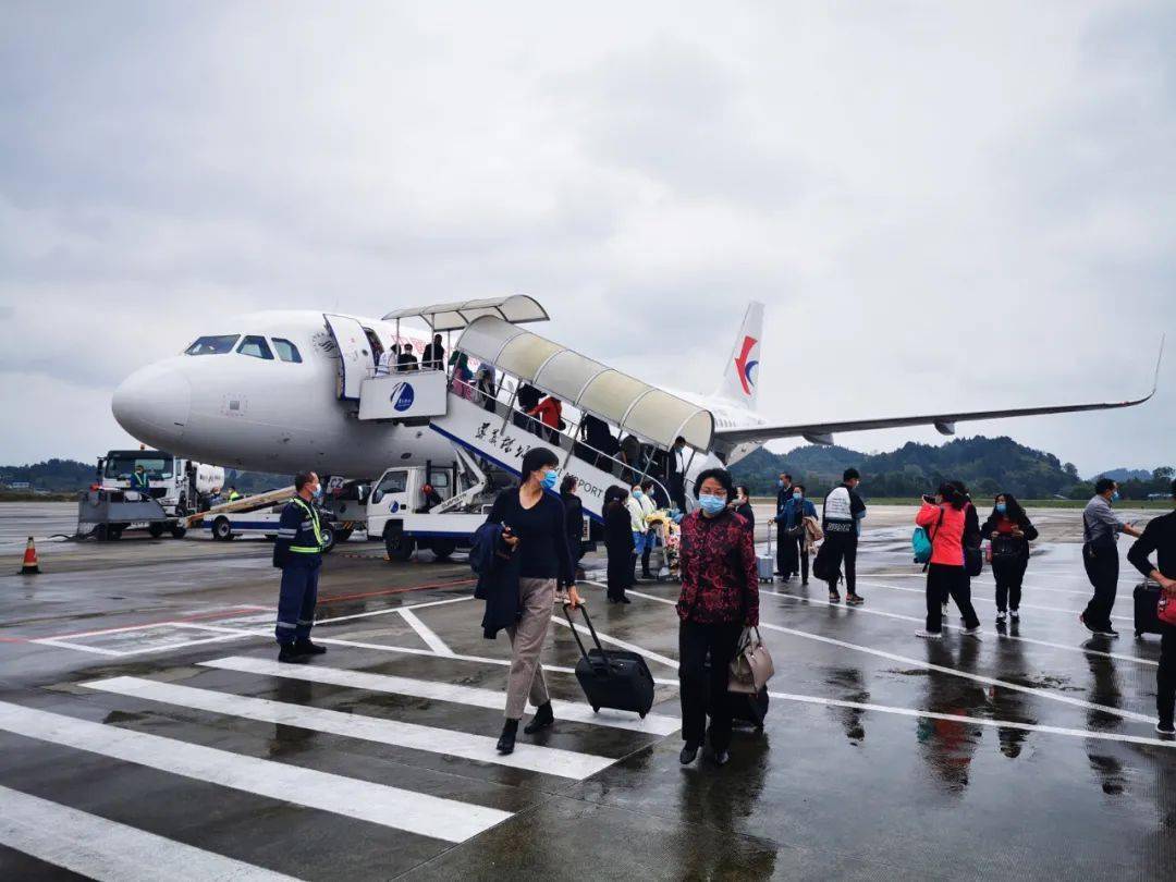 接下來,遵義新舟機場將根據市民出行習慣等實際情況,積極和各大航空