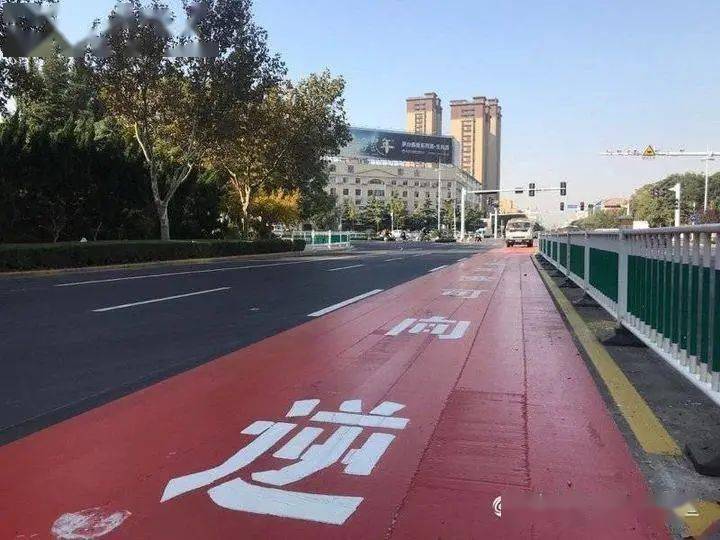 刷屏了福寿东街出现市区首条逆向可变车道