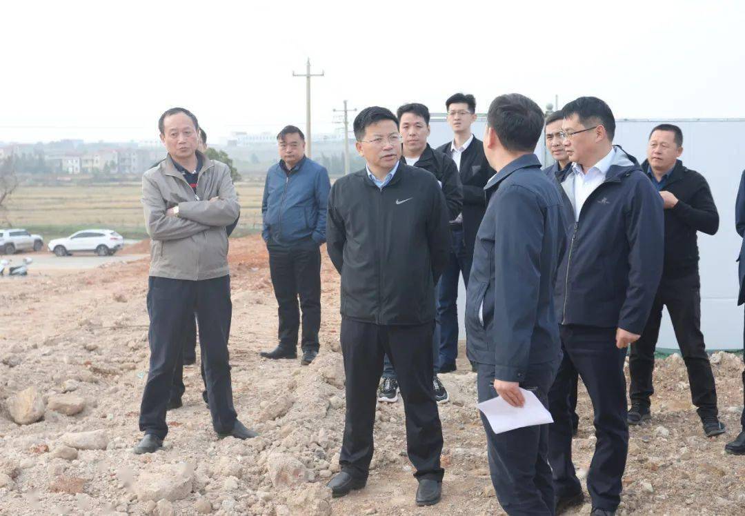 李晓楚在宜春丰城高新区开展十九届五中全会精神宣讲,现场办公推进