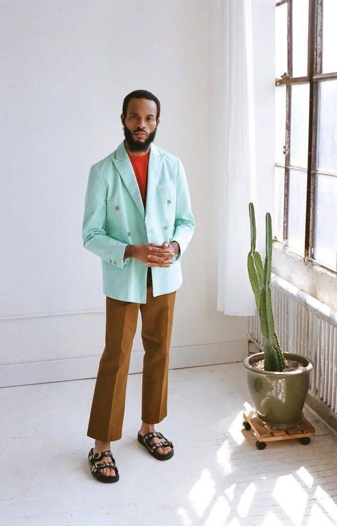 男装流行色2021春夏t台颜色分析尼罗河蓝