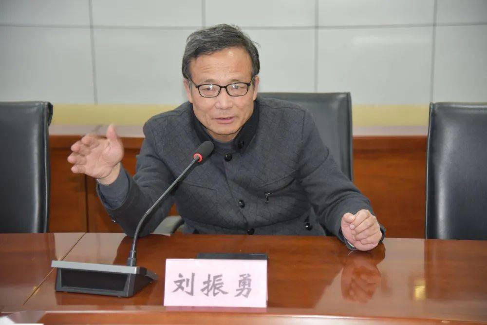 单县职专校长王腾香一行来历城职专访问