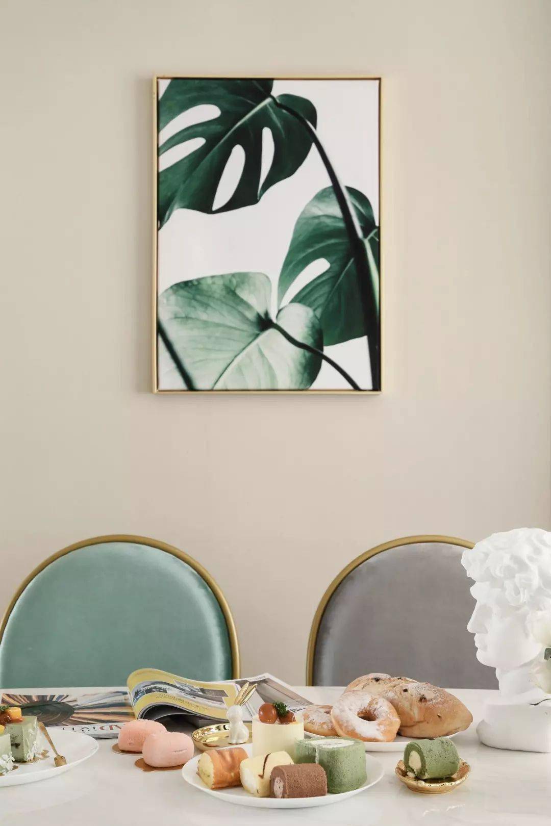 129㎡简约风格,杏仁色的浅色空间,显得优雅大方_白色