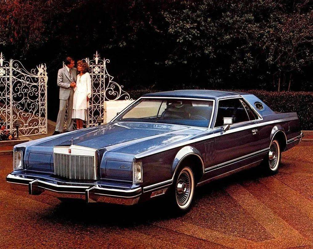 时尚品牌联名的限量版汽车的厂家,包括1979年林肯与纪梵希(givenchy)