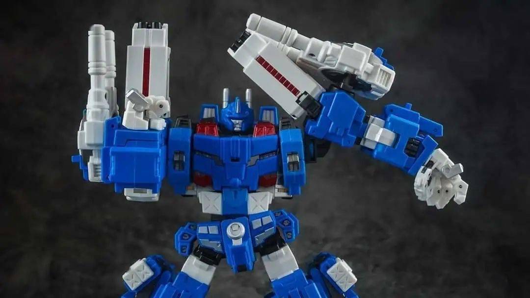 铁工厂 if-ex 44 idw漫画战斗装甲版通天晓实物图