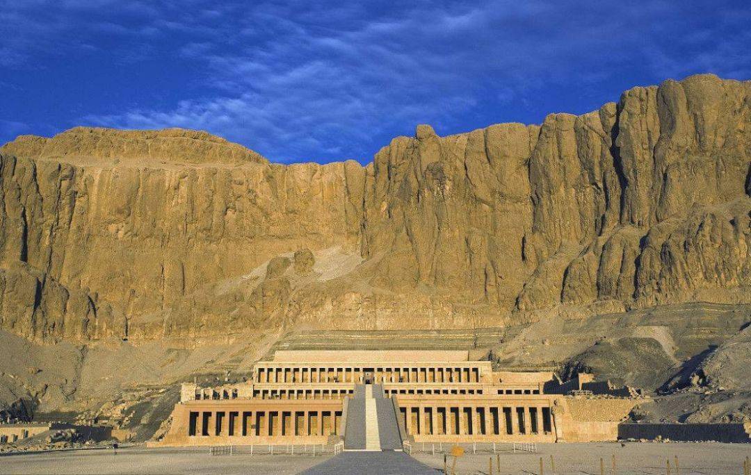 古代埃及与轴心时代雅斯贝斯