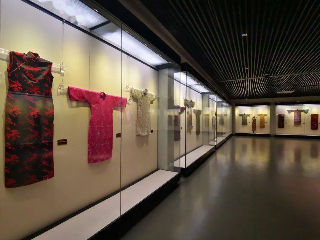 期待已久的旗袍展来了~~~_上海市