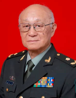 ai短视频盛志勇用双手抚平战士灼热伤痛