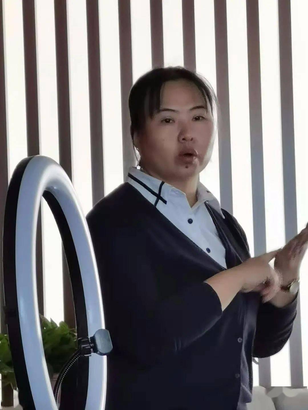 伊尹读书会走进山西药茶聆听李玉涵老师讲大阳烽烟