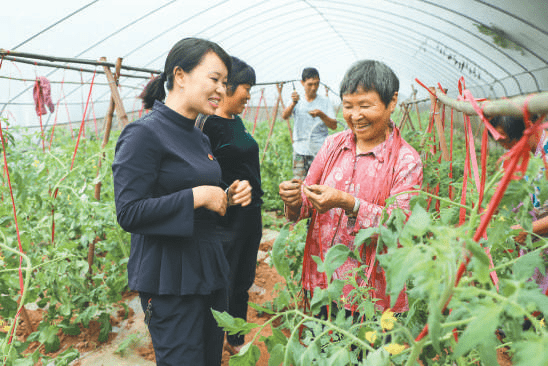 (资料图片)"郝守军同志讲政治,顾大局,脱贫攻坚经验