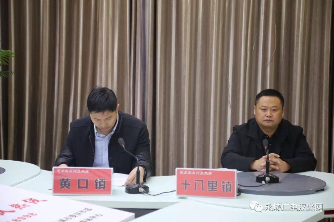 马上办曹楼市场南门对面的公厕成天的找理由锁门不让市民正常使用67