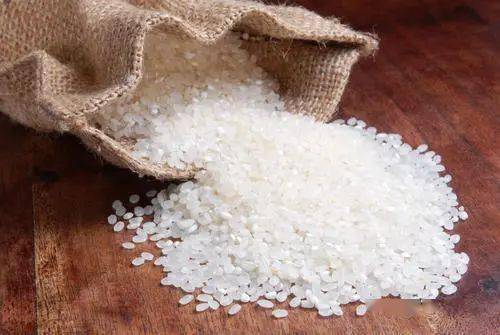 吃米不应一味求精吃"精米白面"已成为很多人日常饮食的习惯,似乎也