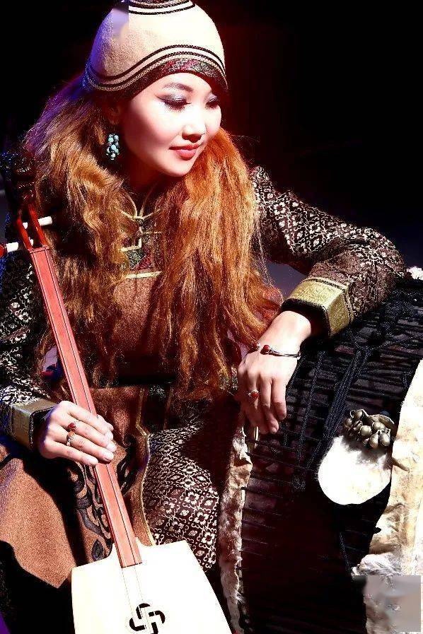 火热开票感动再临小彩虹联袂多民族童声携手唱响远古与大地天籁之音