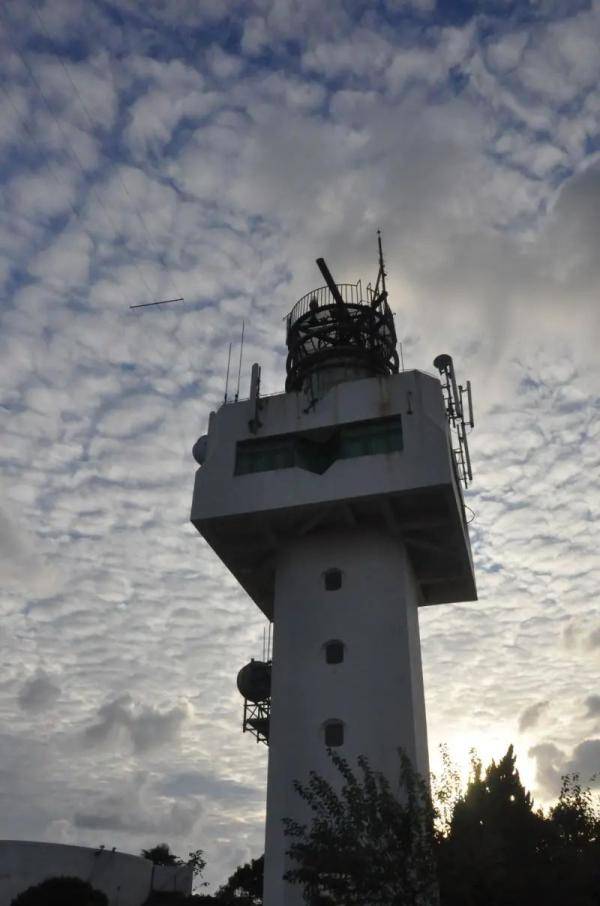 这里由华东军区海军司令部海道测量处接管,而后又由海军东海舰队航海