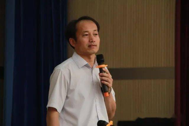 赵荣辉作者简介:赵荣辉(1979- ),男,辽宁凌源人