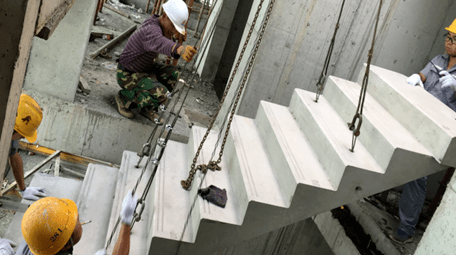 每日一识装配式楼梯如何吊装施工现场示例