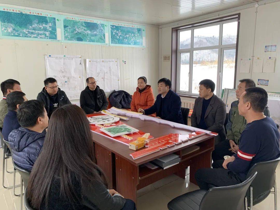 组织部部长郭永刚,南岔县委常委,副县长兼南岔镇党委书记辛衍蕾,南岔