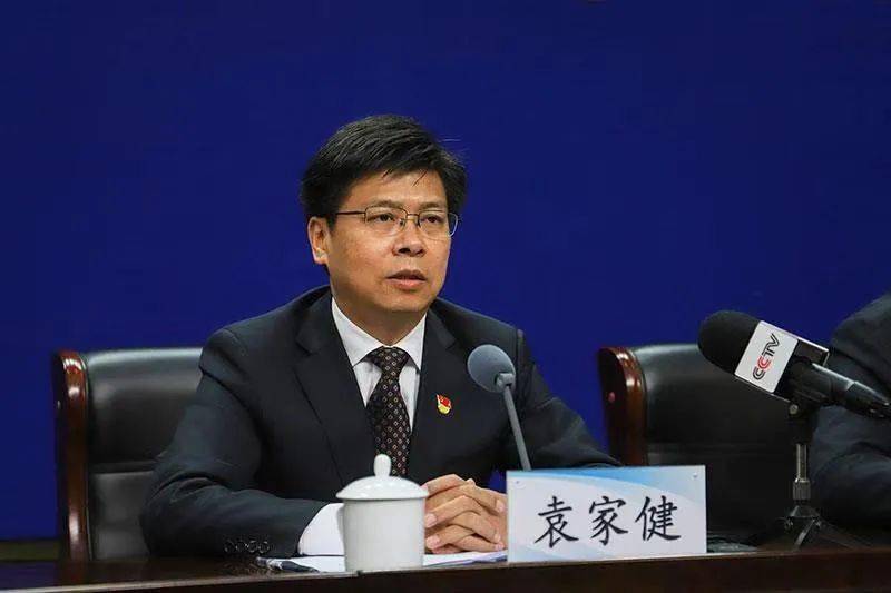 市长袁家健在河南省政府新闻办召开的新闻发布会上表示,即日起,安阳